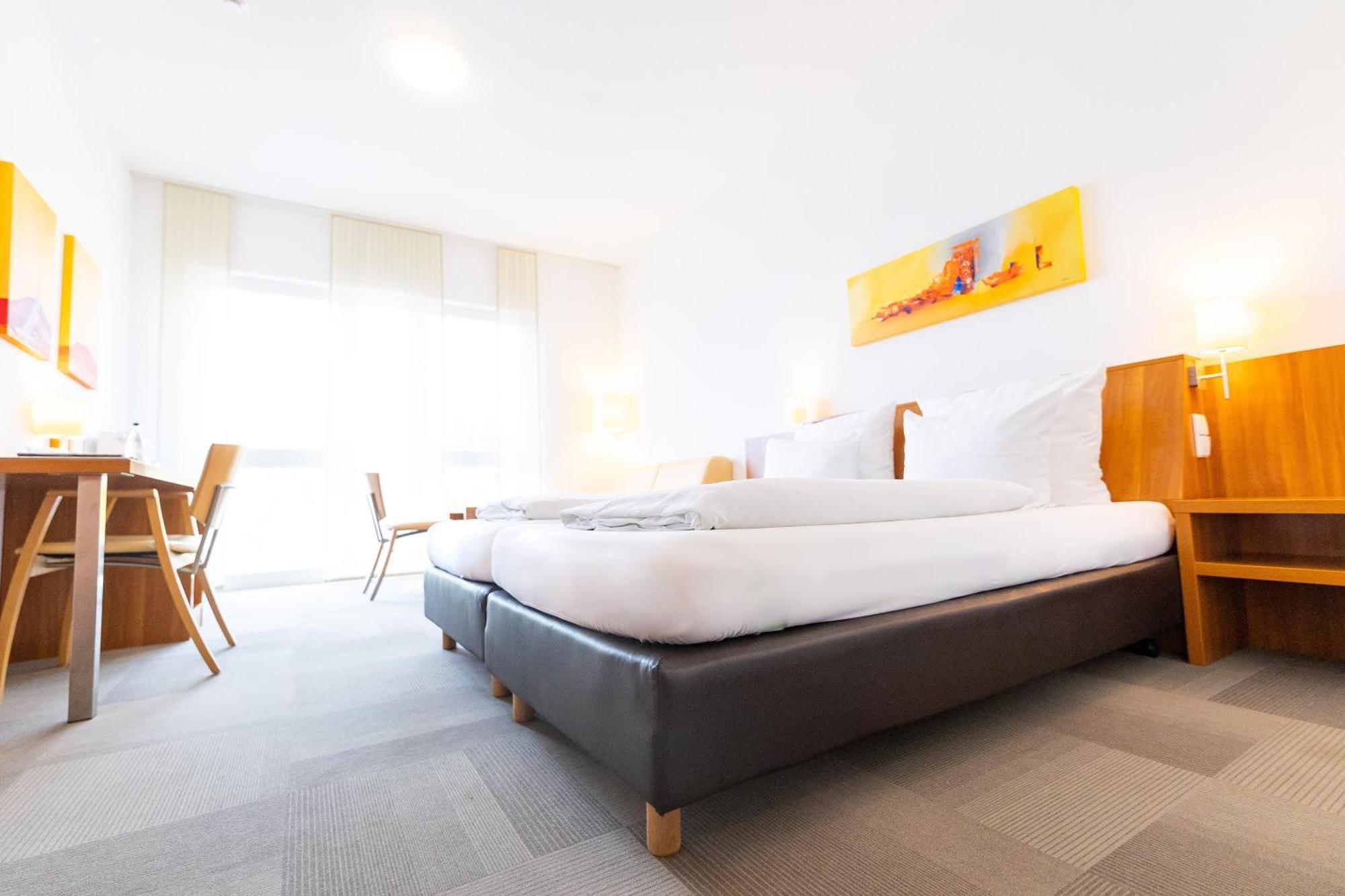 Hotel Darstein Altrip Экстерьер фото